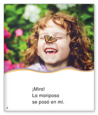 La mariposa se posa en mí