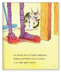 Pequeñín en peligro from Colección Joy Cowley